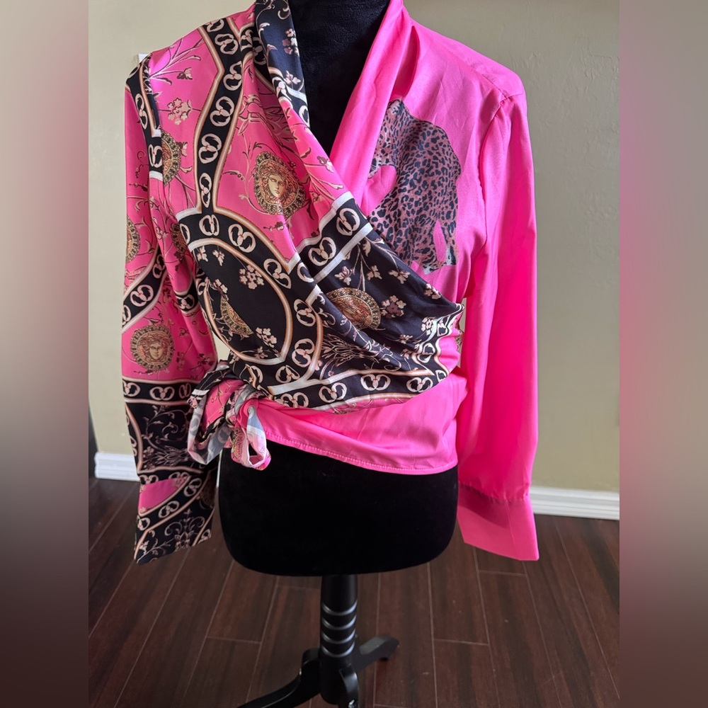 ChicMe Buchona Blouse with Animal Print